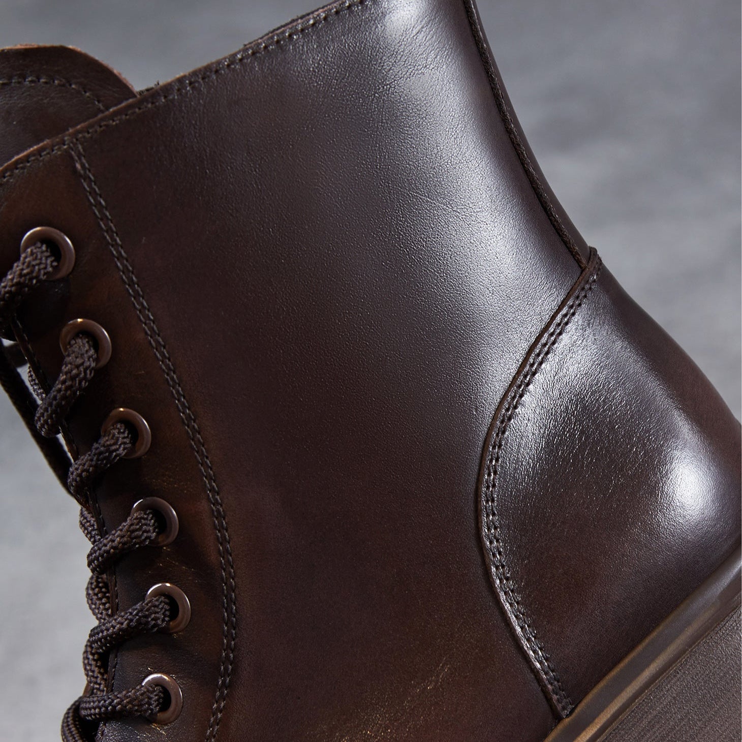 Women's Vintage Classic Leather Platform Boots-RAIIFY