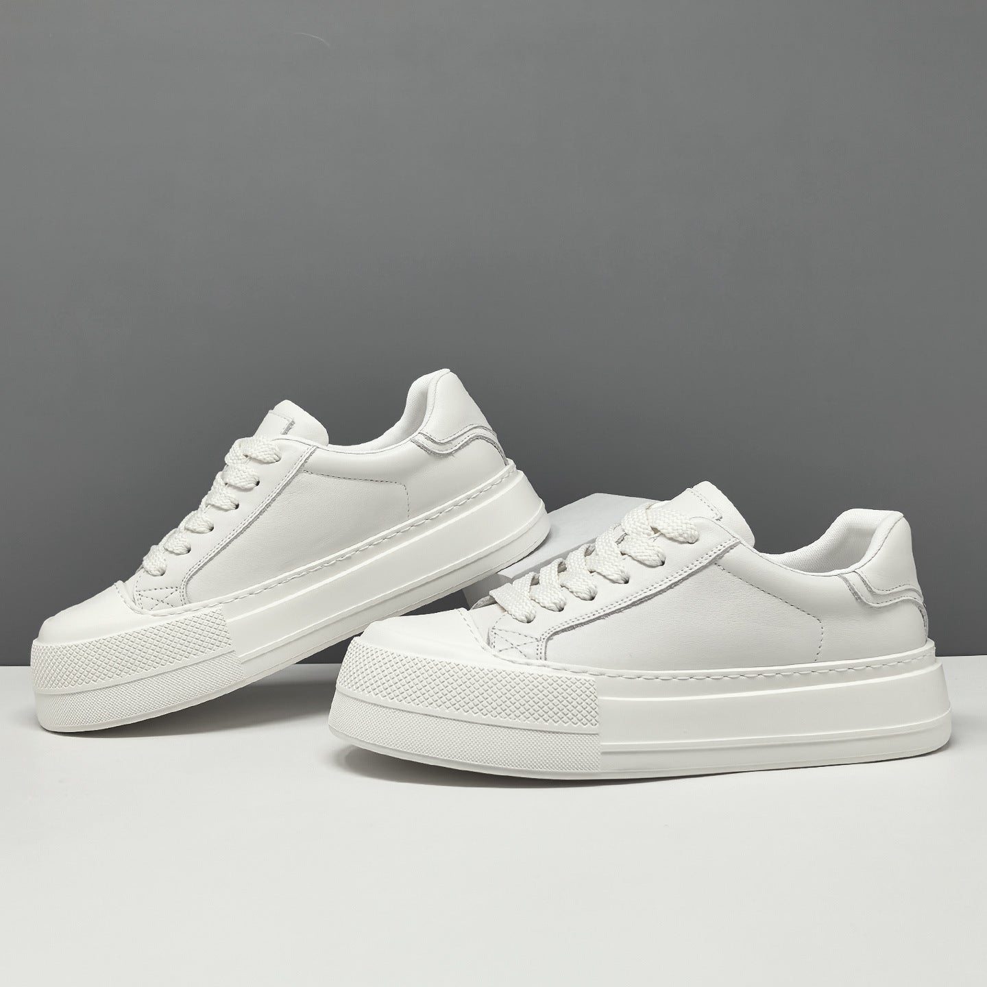 Men's Minimalist Plain Leather Flat Casual Sneakers-RAIIFY