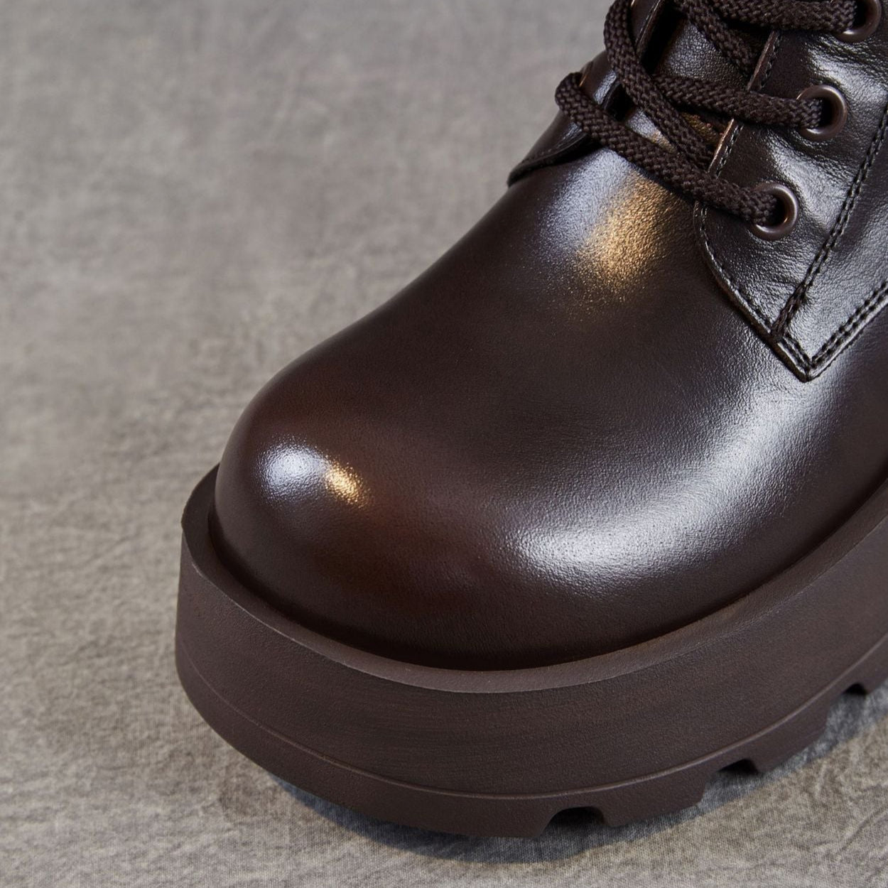 Women's Vintage Plain Leather Platform Boots-RAIIFY