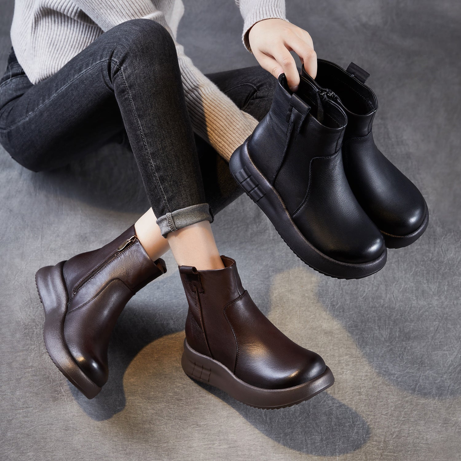Women's Minimalist Plain Leather Thick Soled Ankle Boots-RAIIFY