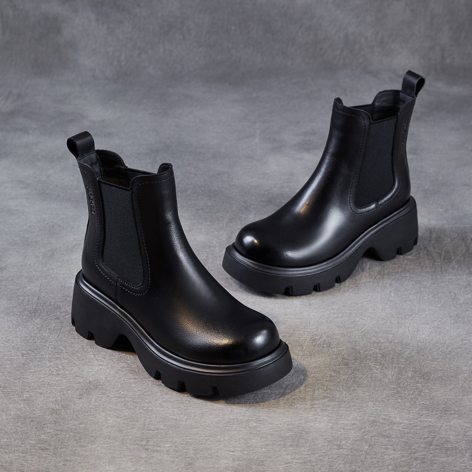 Women's Retro Leather Slip-on Platform Ankle Boots-RAIIFY