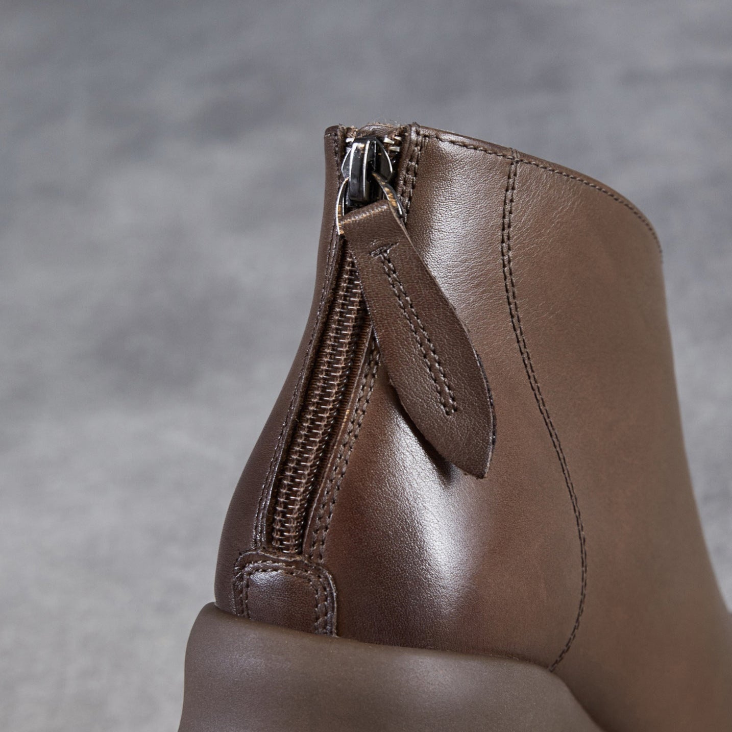 Women's Retro Plain Leather Low Block Ankle Boots-RAIIFY