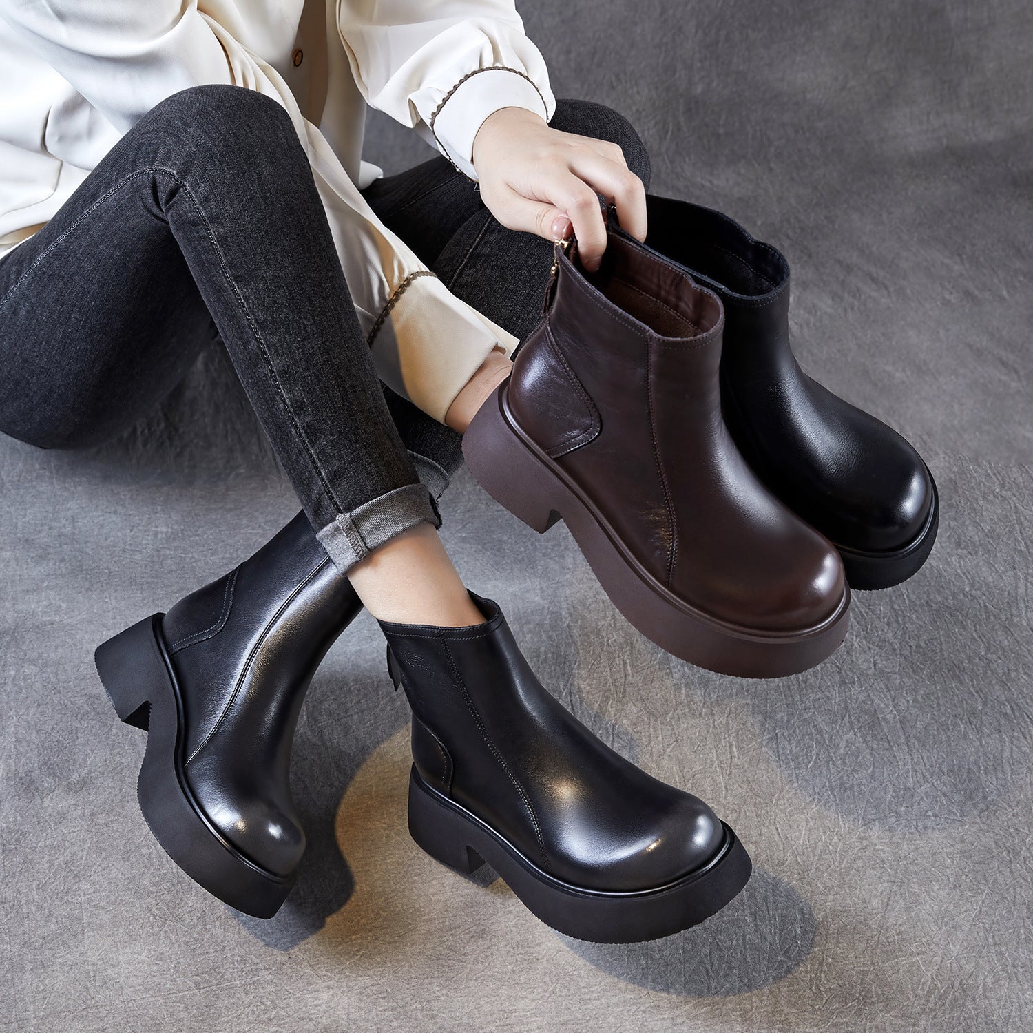 Women's Retro Plain Leather Ankle Platform Boots-RAIIFY