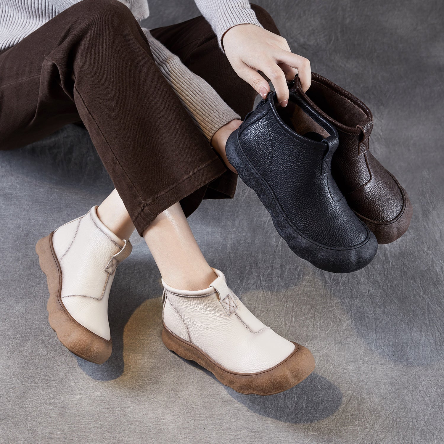 Women's Simple Plain Leather Flat Ankle Boots-RAIIFY