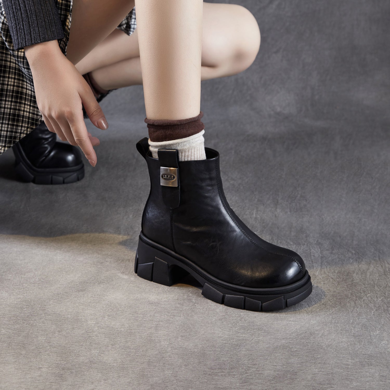 Women's Retro Leather Furred Chunky Heel Boots-RAIIFY