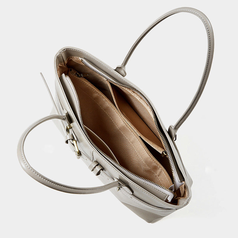 Women's Vintage Leather Belt Buckle Tote Bag