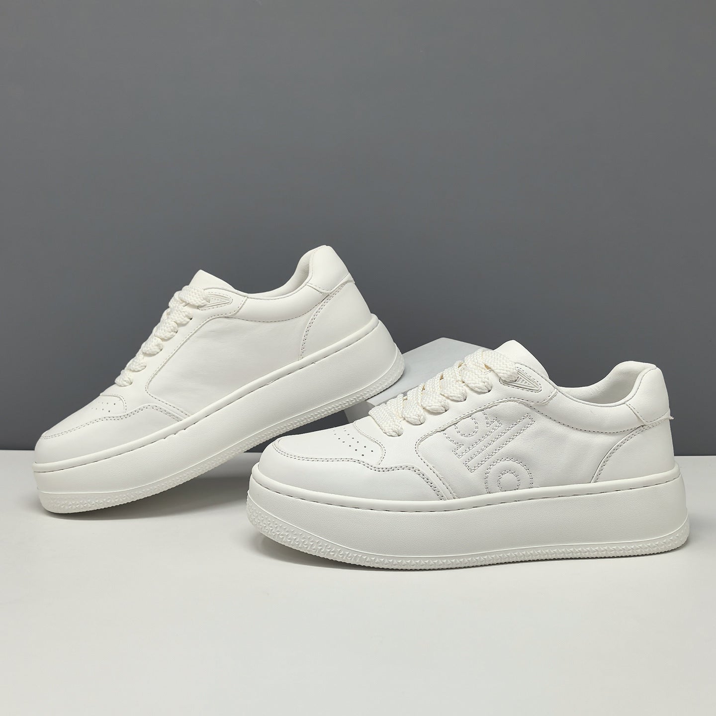 Men's Minimalist Plain Leather Casual Sneakers-RAIIFY
