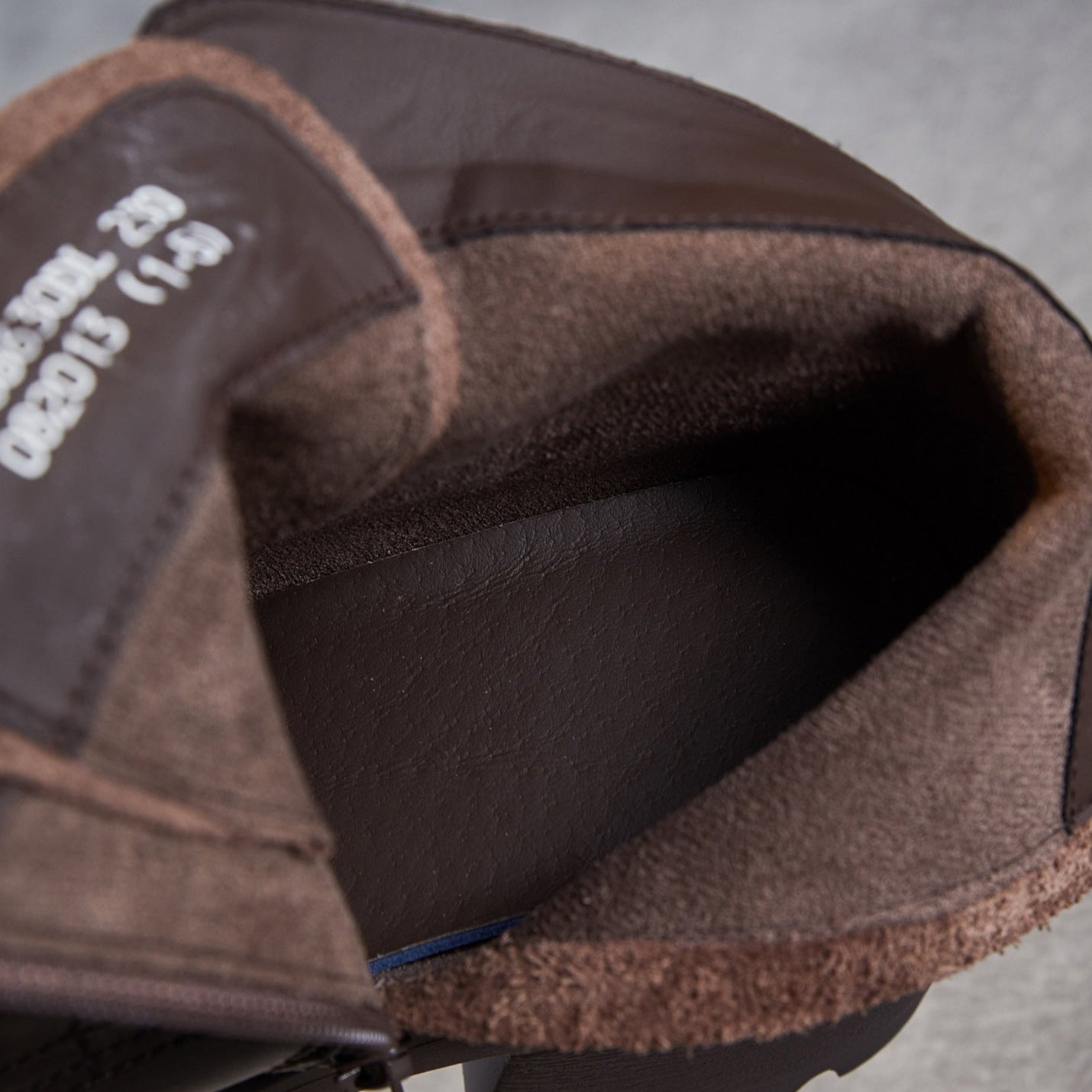 Women's Vintage Leather Chunky Heel Boots-RAIIFY