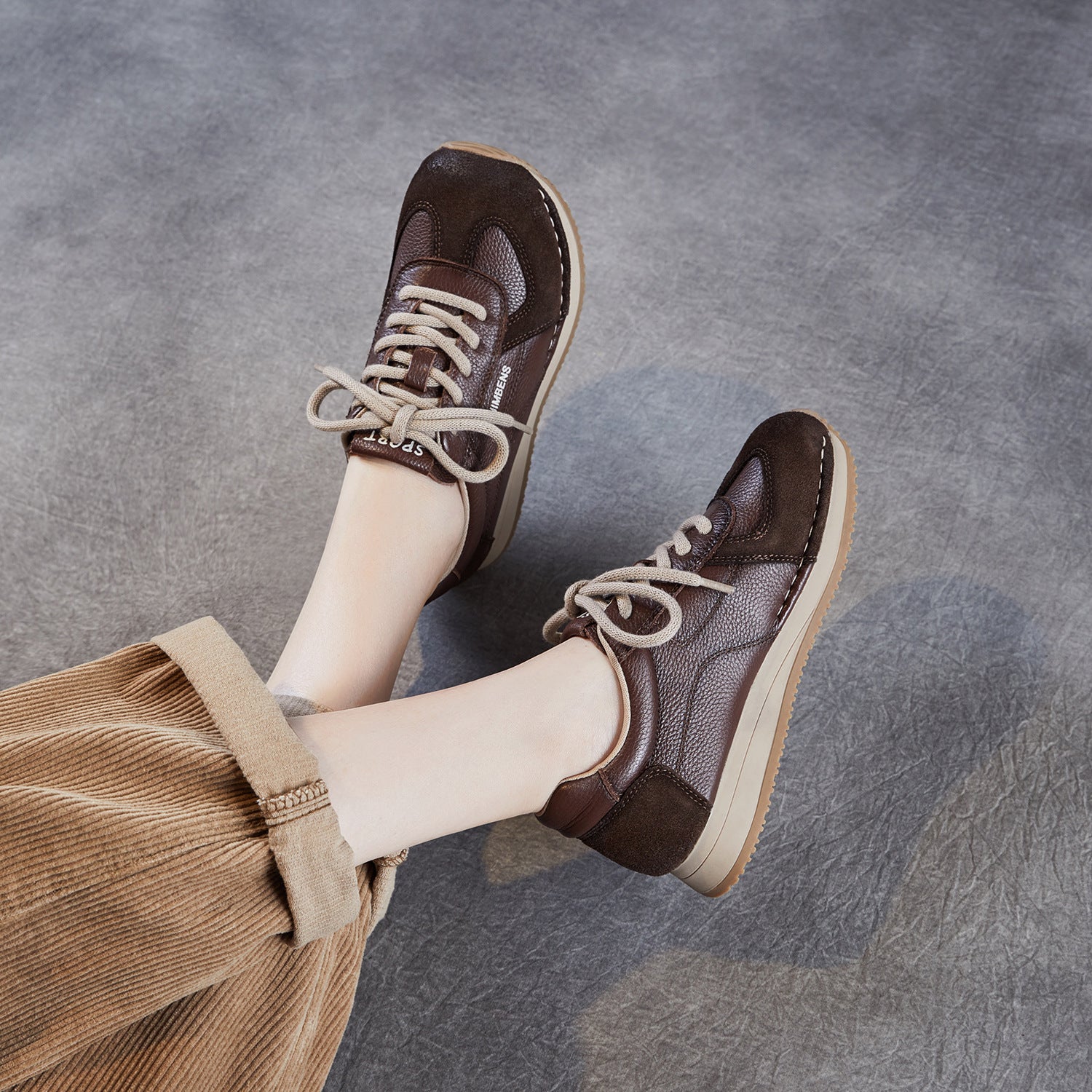 Women's Retro Quilted Leather Casual Sneakers-RAIIFY