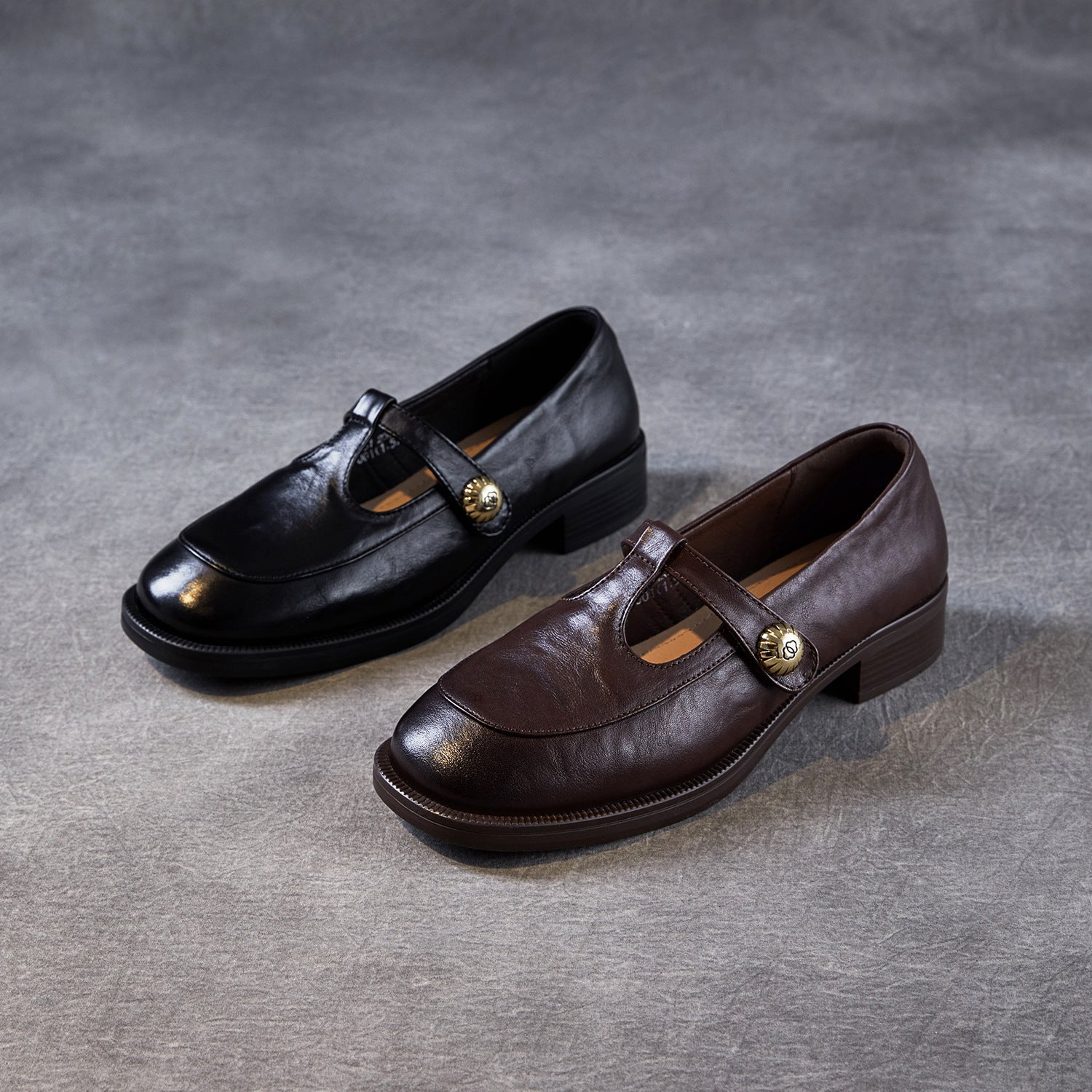 Women's Retro Leather T-Strap Velcro Mary Jane Shoes-RAIIFY