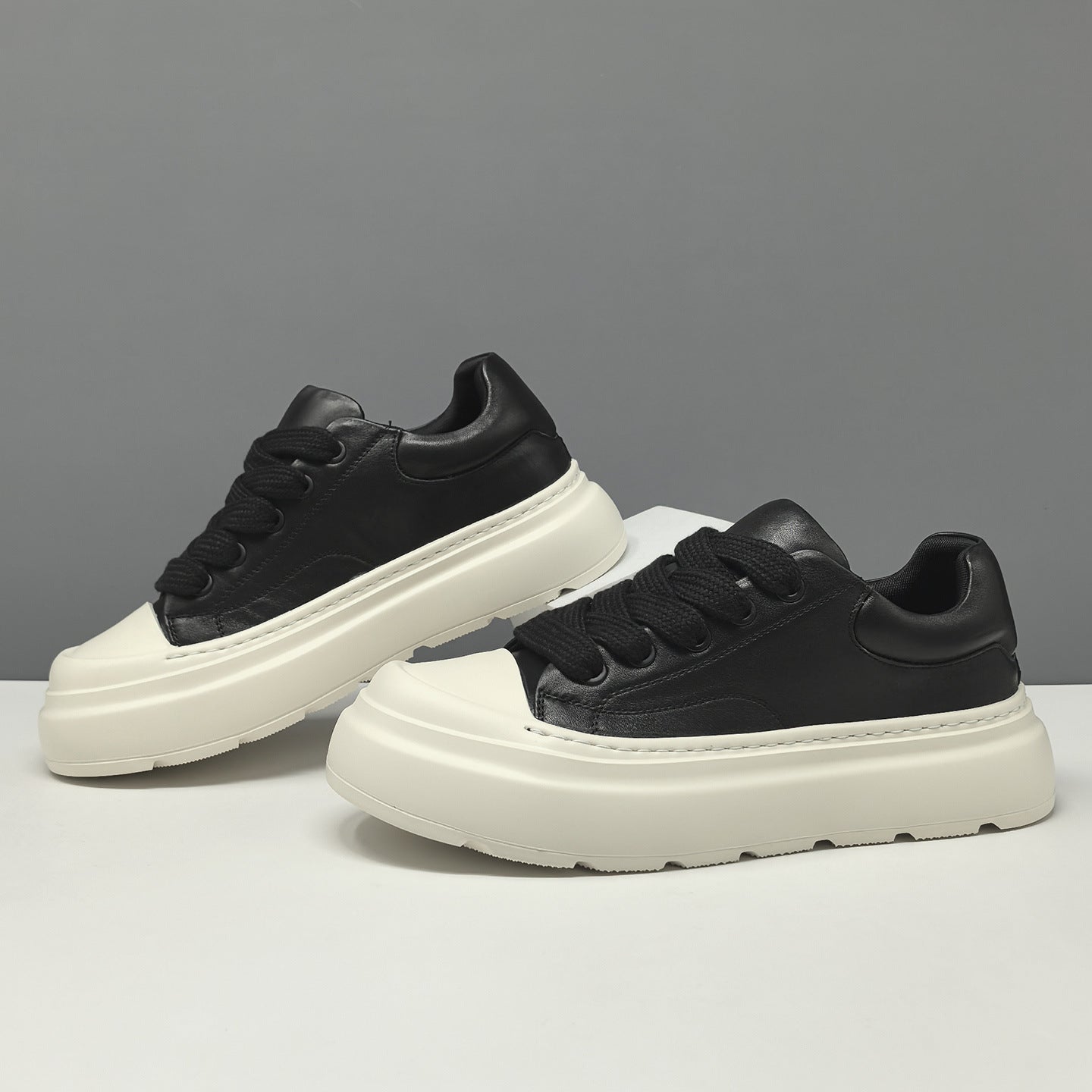 Men's Minimalist Plain leather Flat Casual Sneakers-RAIIFY