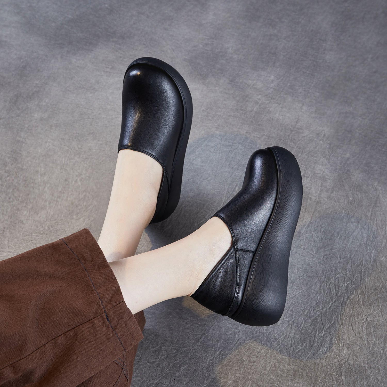 Women's Retro Plain Leather Casual Platform Shoes-RAIIFY