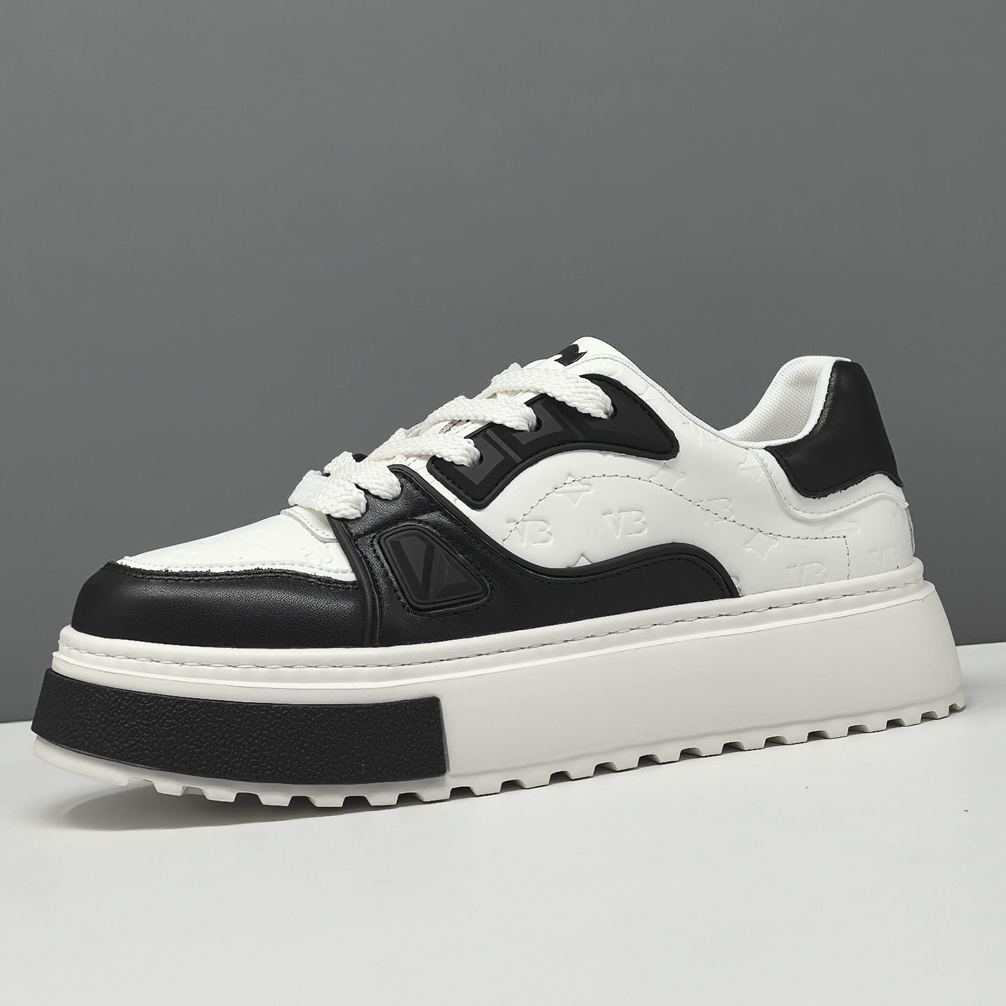 Men's Fashion Embossed Leather Thick Soled Sneakers-RAIIFY