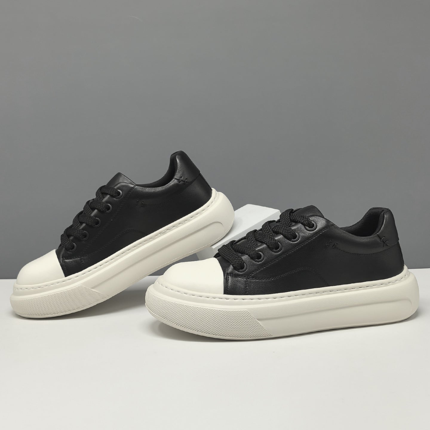 Men's Fashion Plain Leather Casual Court Sneakers-RAIIFY