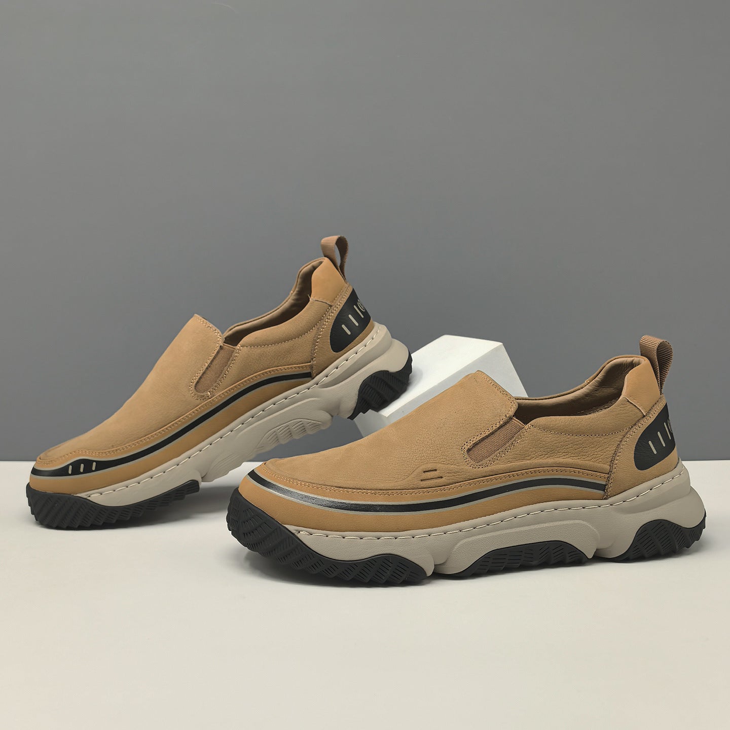 Men's Retro Casual Leather Slip-on Loafers-RAIIFY