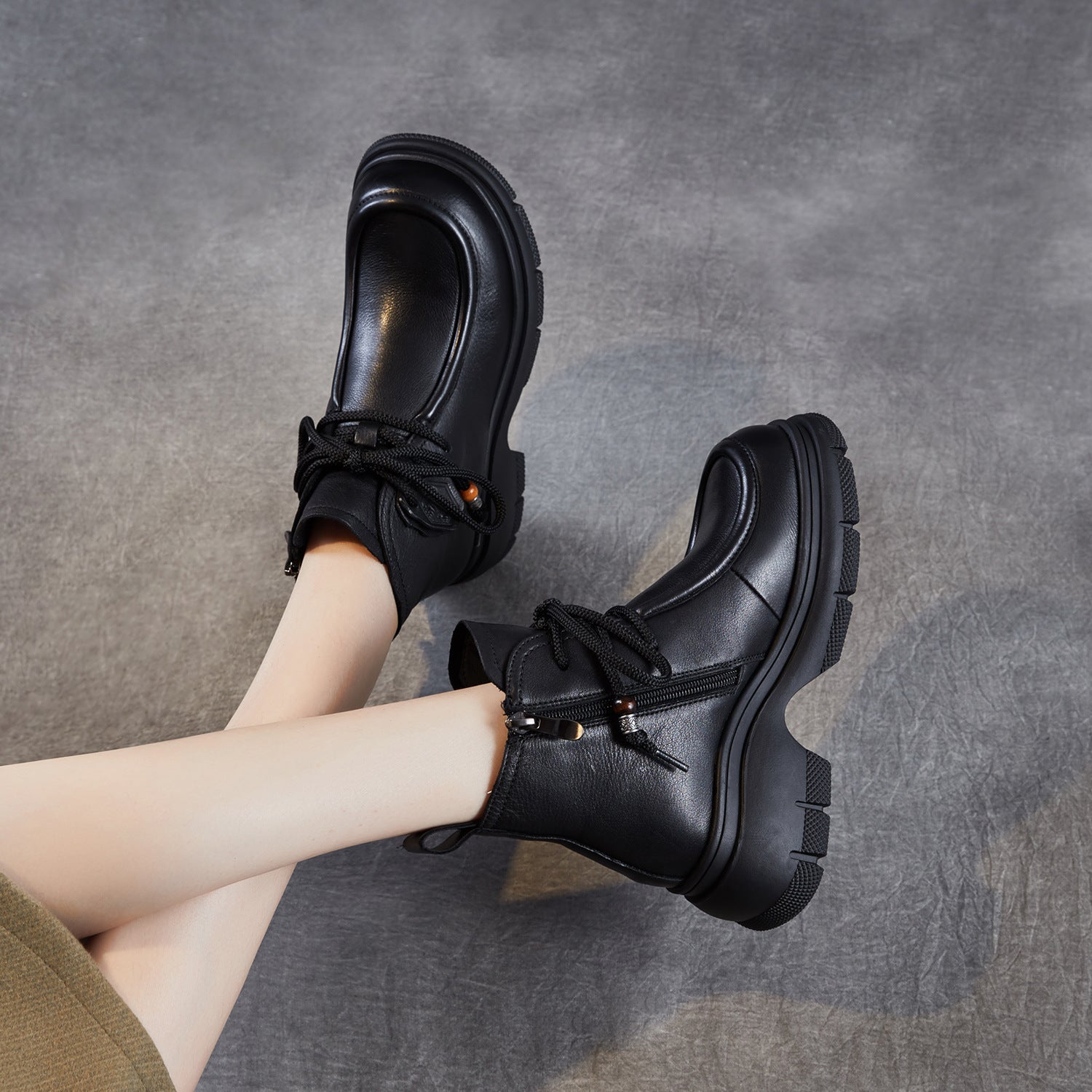 Women's Retro Leather Platform Casual Ankle Boots-RAIIFY