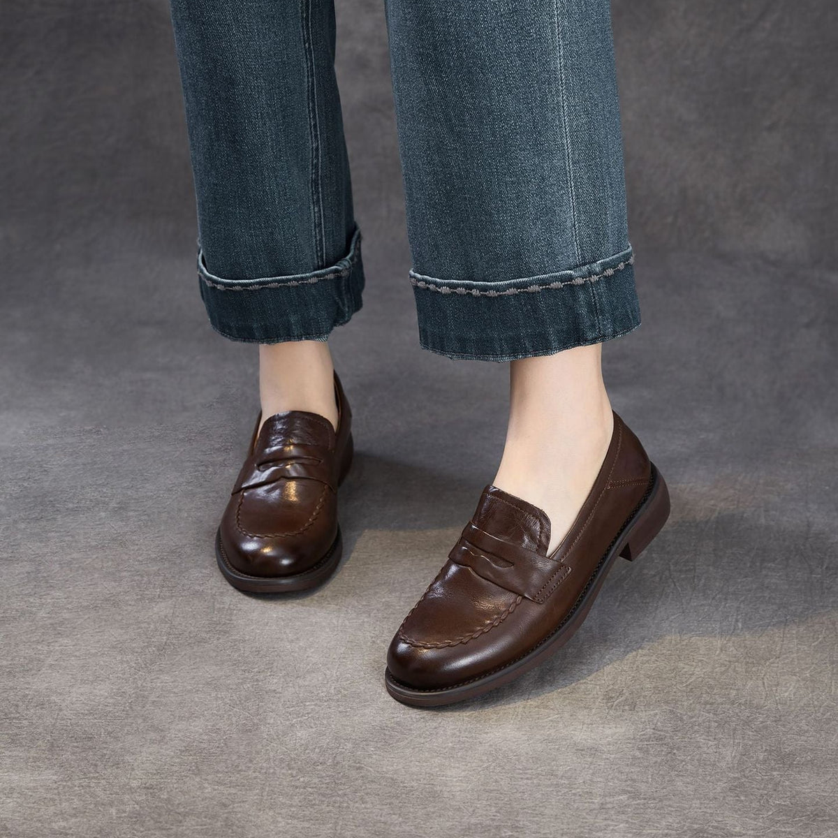 Women's Vintage Leather Comfort Soft Low Top Loafers
