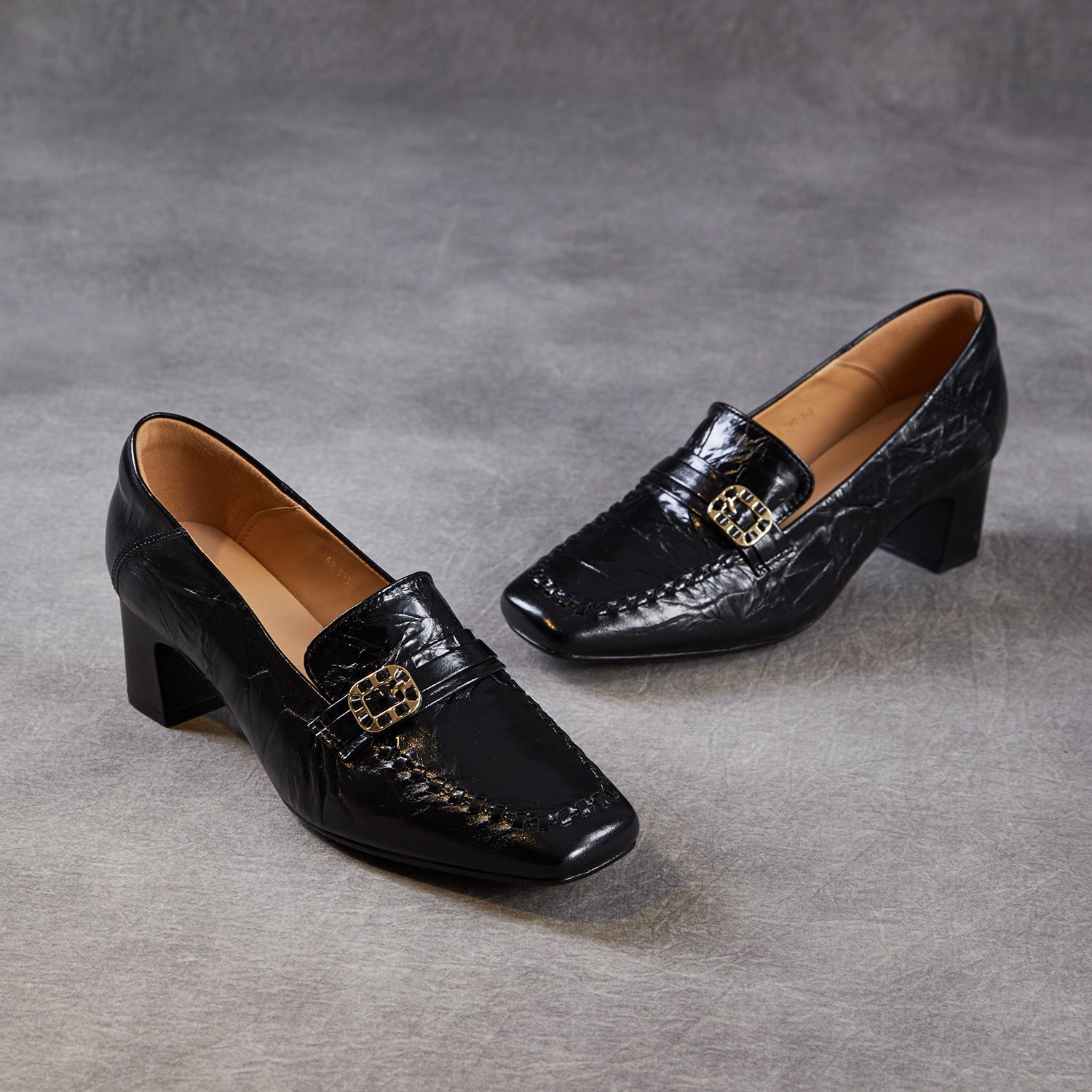 Women's Vintage Leather Block Heel Loafers-RAIIFY