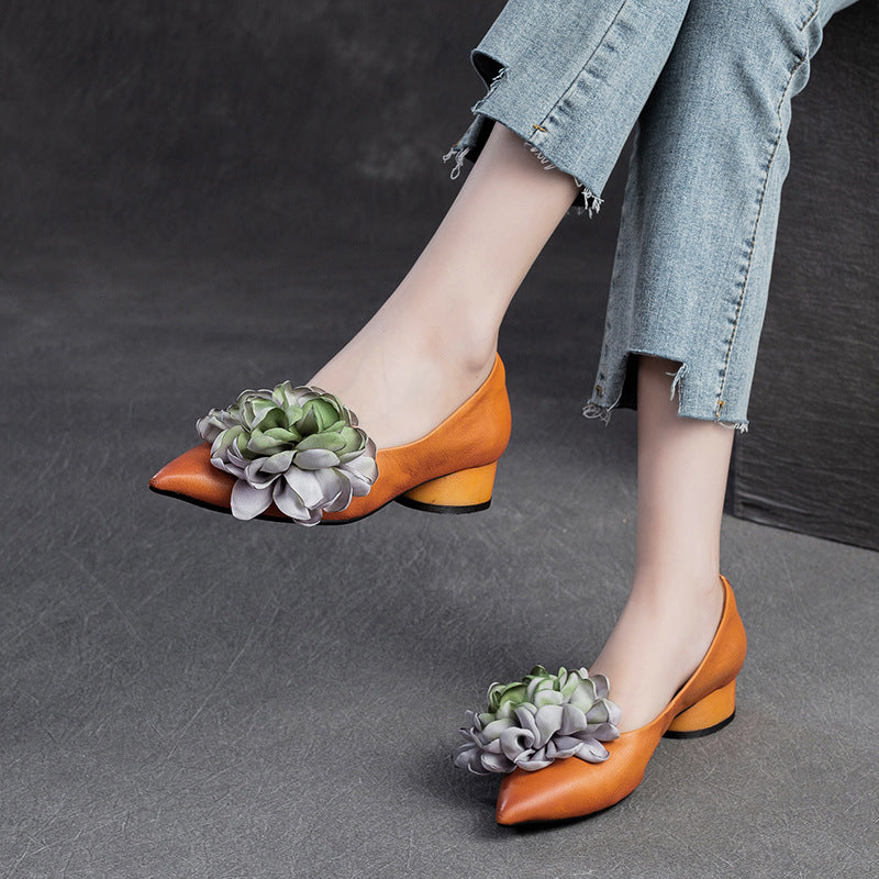 Women Retro Casual Flower Leather Low Block Pumps-RAIIFY
