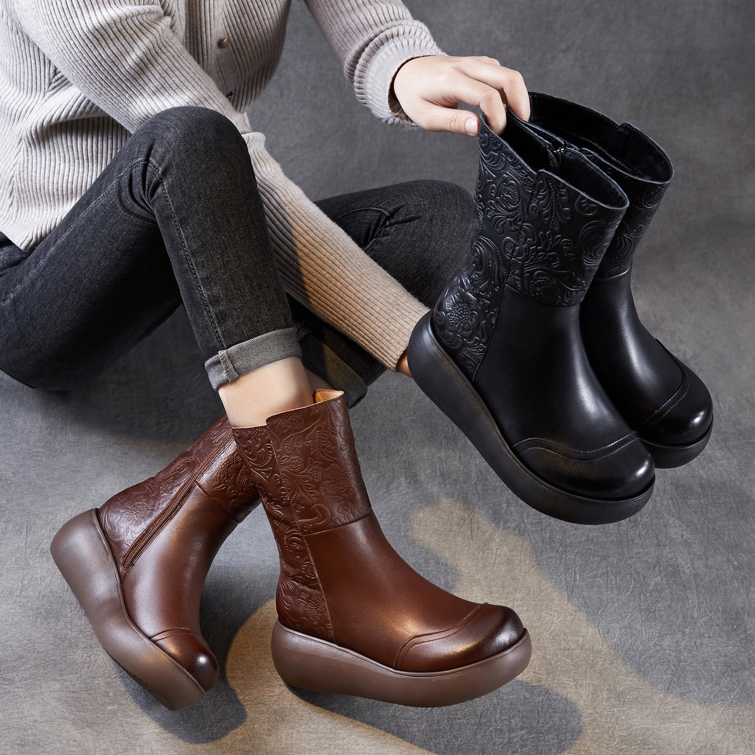 Women's Vintage Embossed Leather Furred Platform Boots-RAIIFY