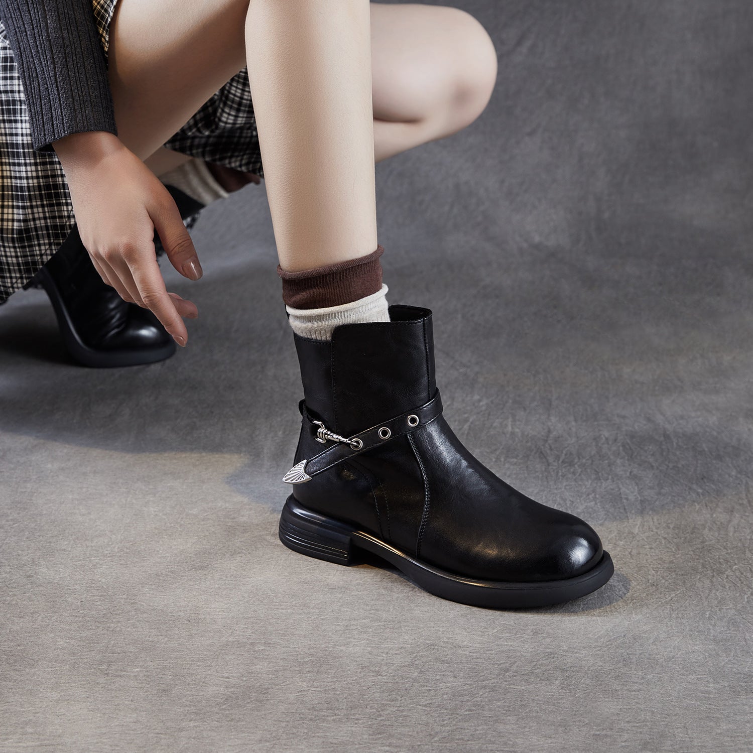 Women's Vintage Furred Plain Leather Ankle Boots-RAIIFY