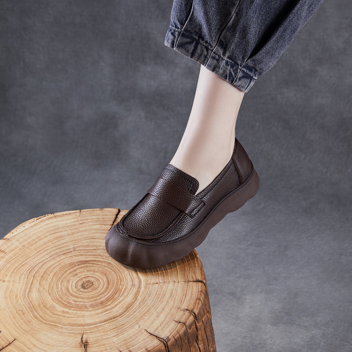 Women's Retro Soft Leather Flat Casual Loafers-RAIIFY