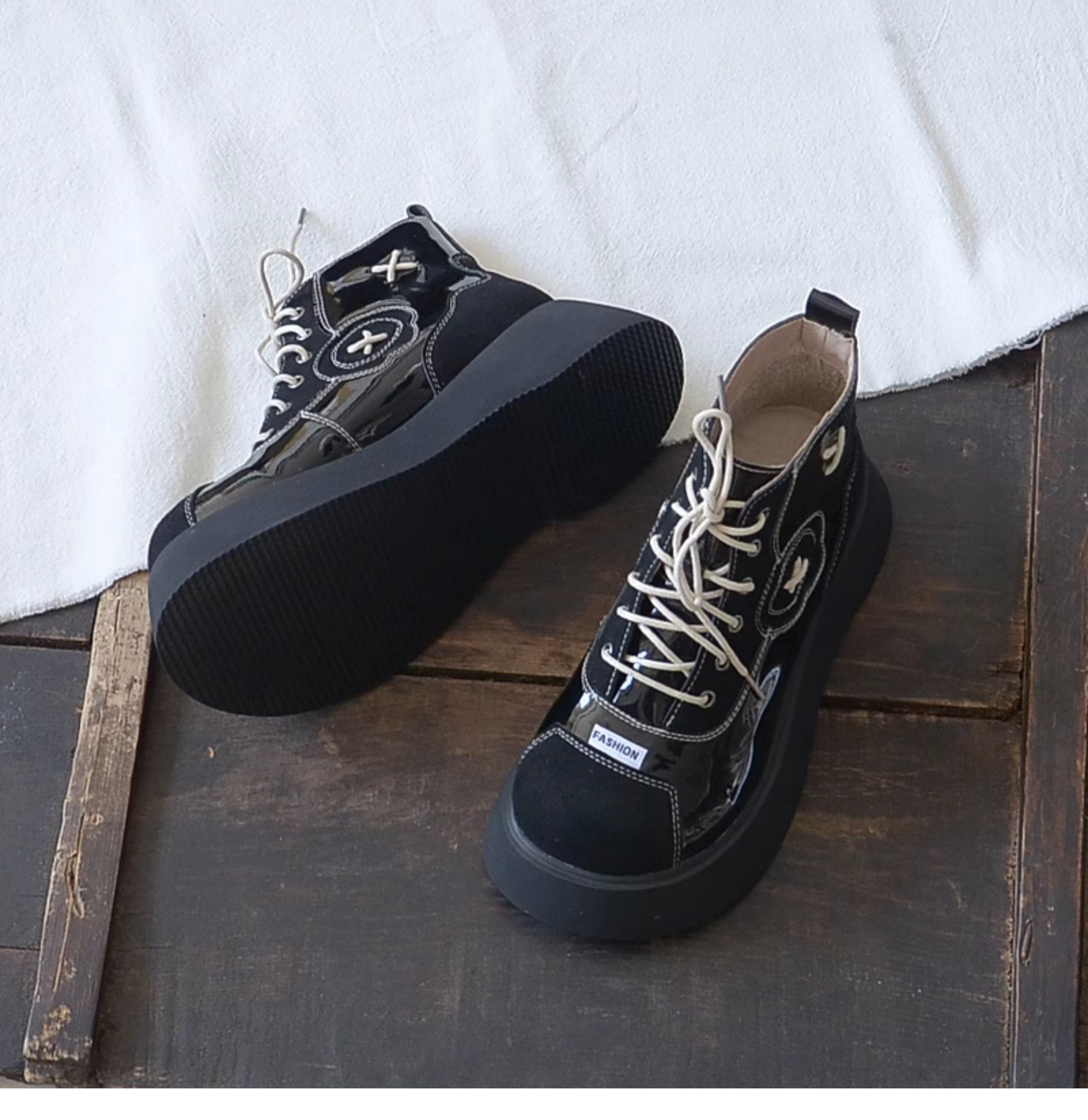 Women Fashion Glossy Leather Thick Soled Boots-RAIIFY