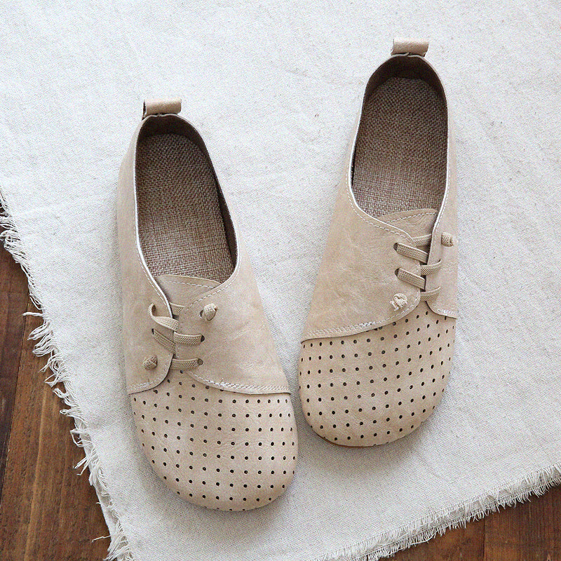 Women Retro Hollow Round Head Flats-RAIIFY