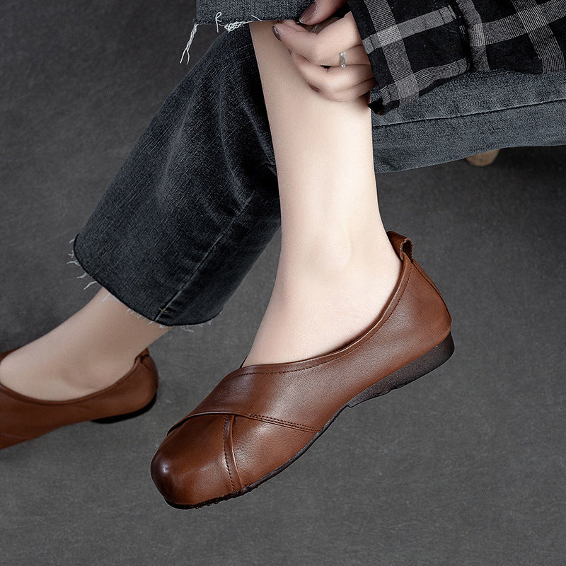 Women Solid Soft Leather Casual Flats-RAIIFY