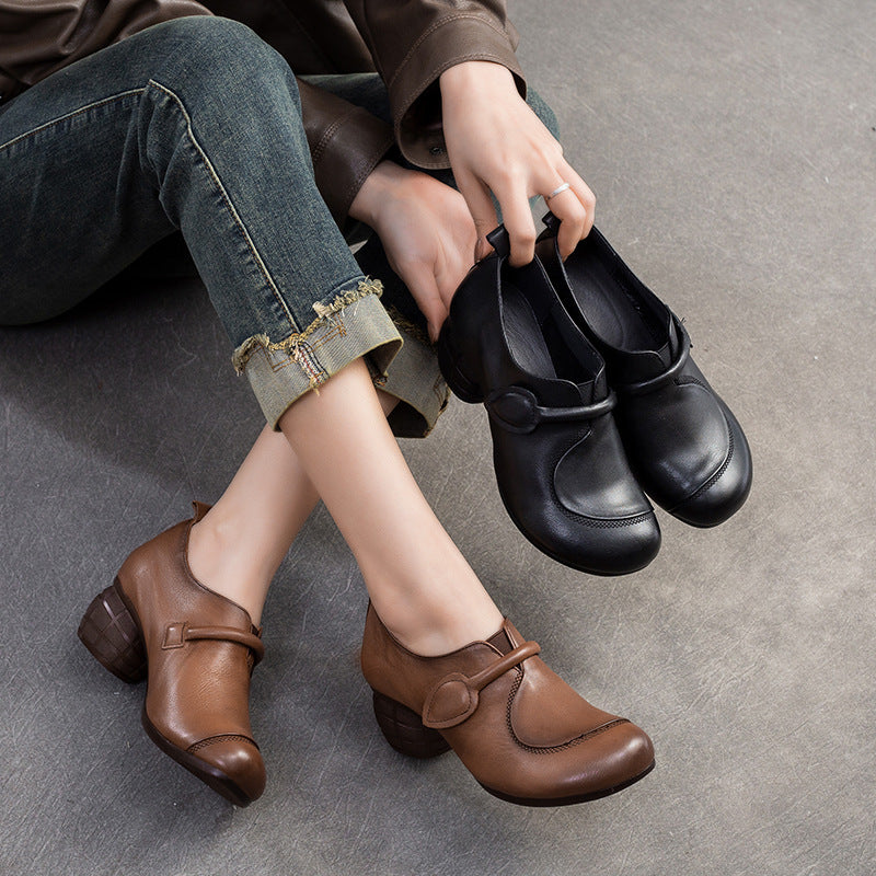 Women Retro Leather Minimliast Chunky Heel Pumps-RAIIFY