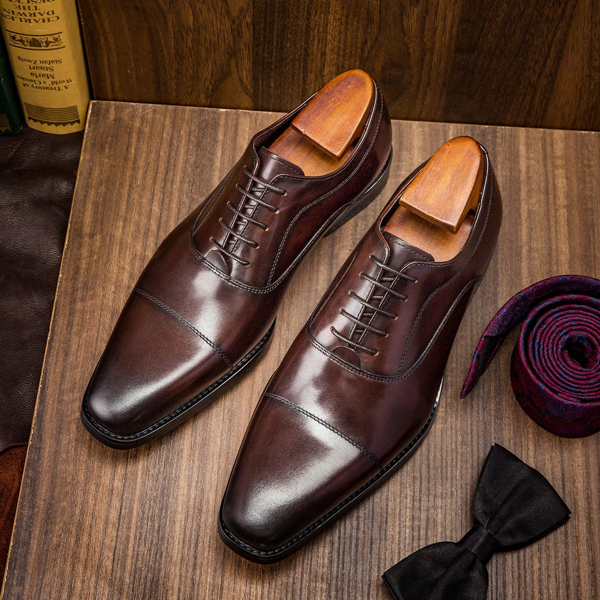 Men Classic Cowhide Solid Handmade Oxford Shoes-RAIIFY