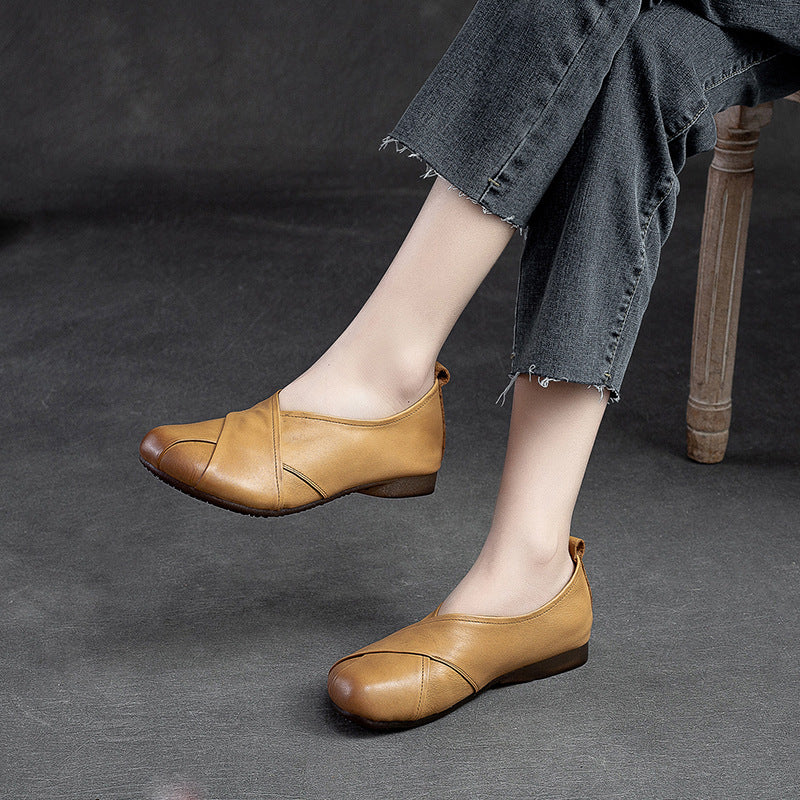 Women Solid Soft Leather Casual Flats-RAIIFY