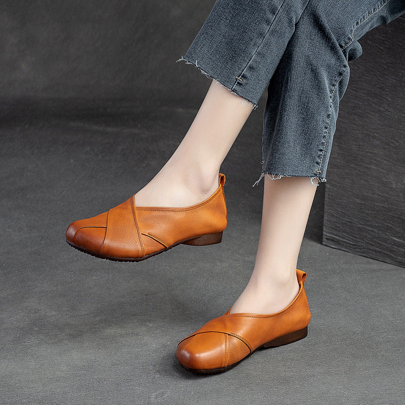 Women Solid Soft Leather Casual Flats-RAIIFY