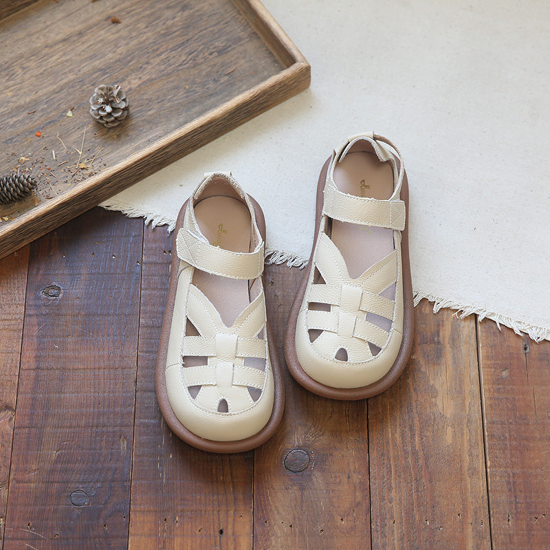 Women Retro Hollow Leather Flat Casual Sandals-RAIIFY
