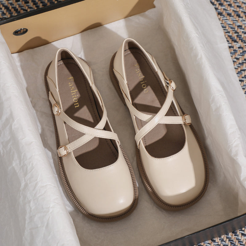 Women Soft Leather Retro Round Head Loafers-RAIIFY