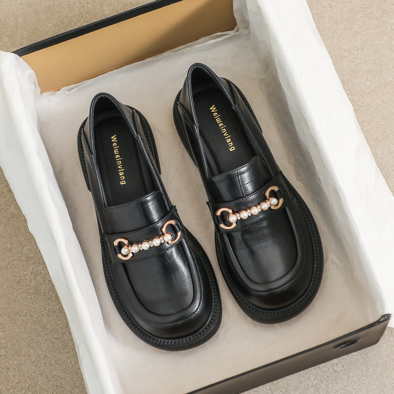 flat leather loafers womens