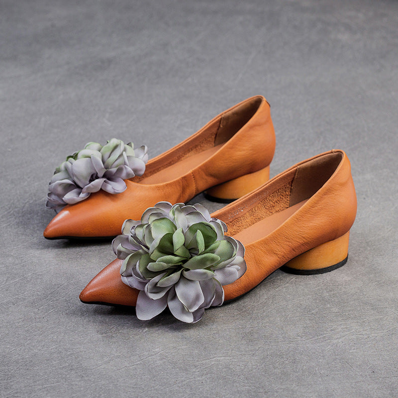 Women Retro Casual Flower Leather Low Block Pumps-RAIIFY