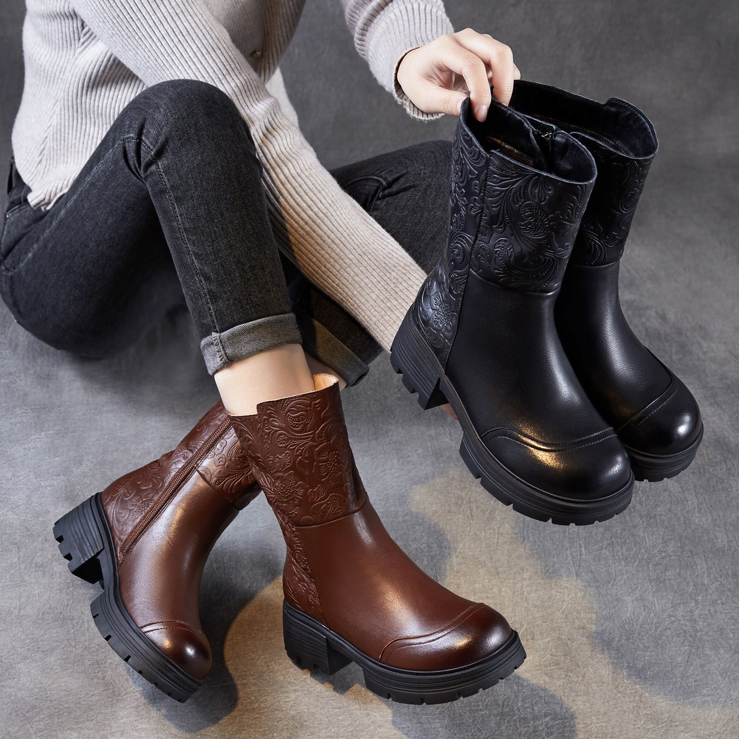 Women's Retro Embossed Leather Furred Mid-Calf Boots-RAIIFY