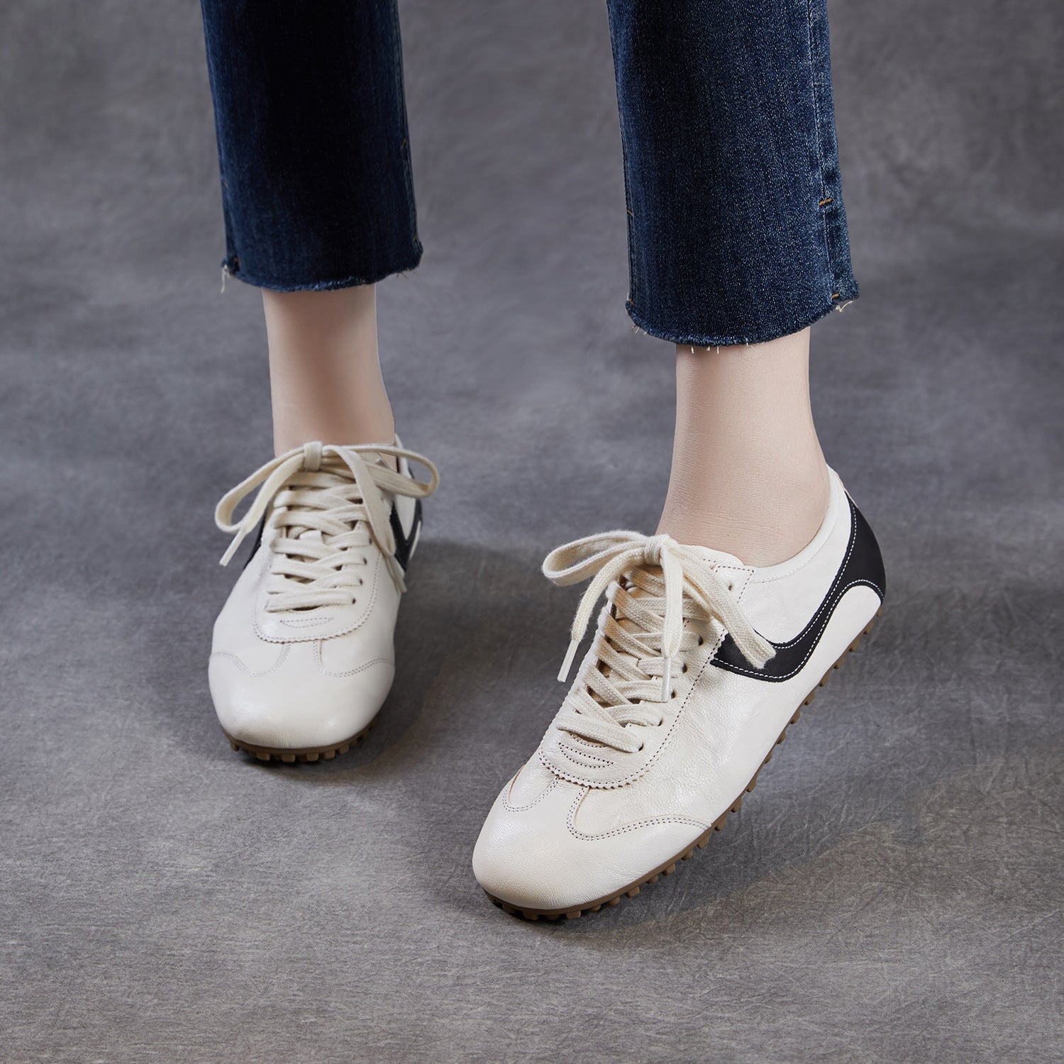 Women's Minimalist Leather Flat Casual Shoes-RAIIFY