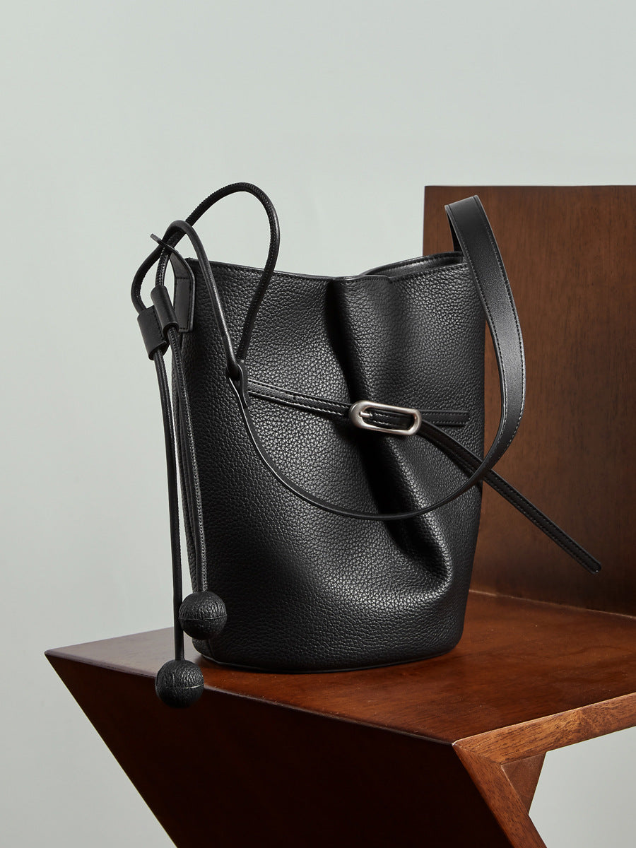 Women's Retro Plain Leather Bucket Bag-RAIIFY