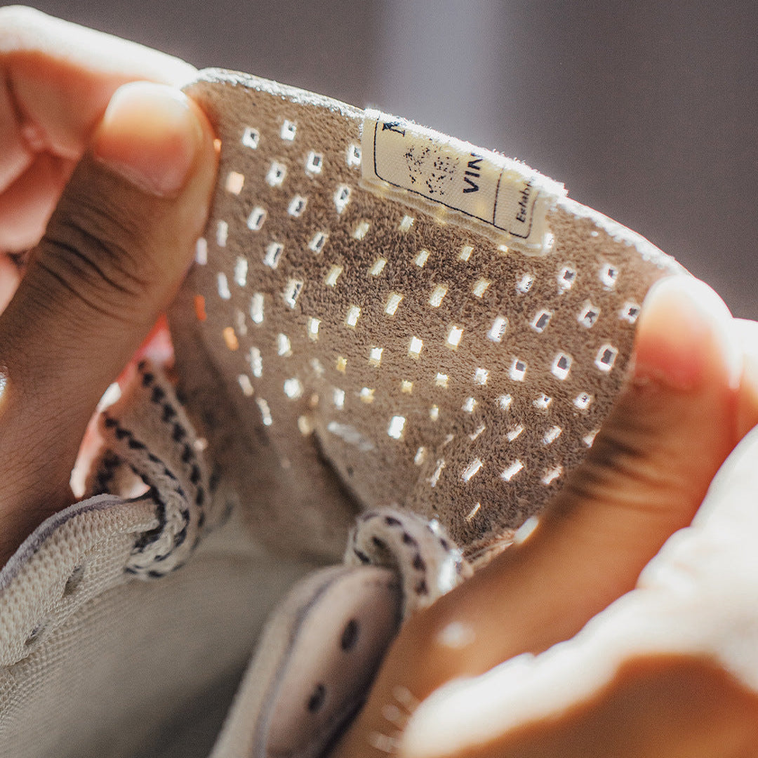 Men's Quilted Hollow Breathable Casual Sneakers-RAIIFY