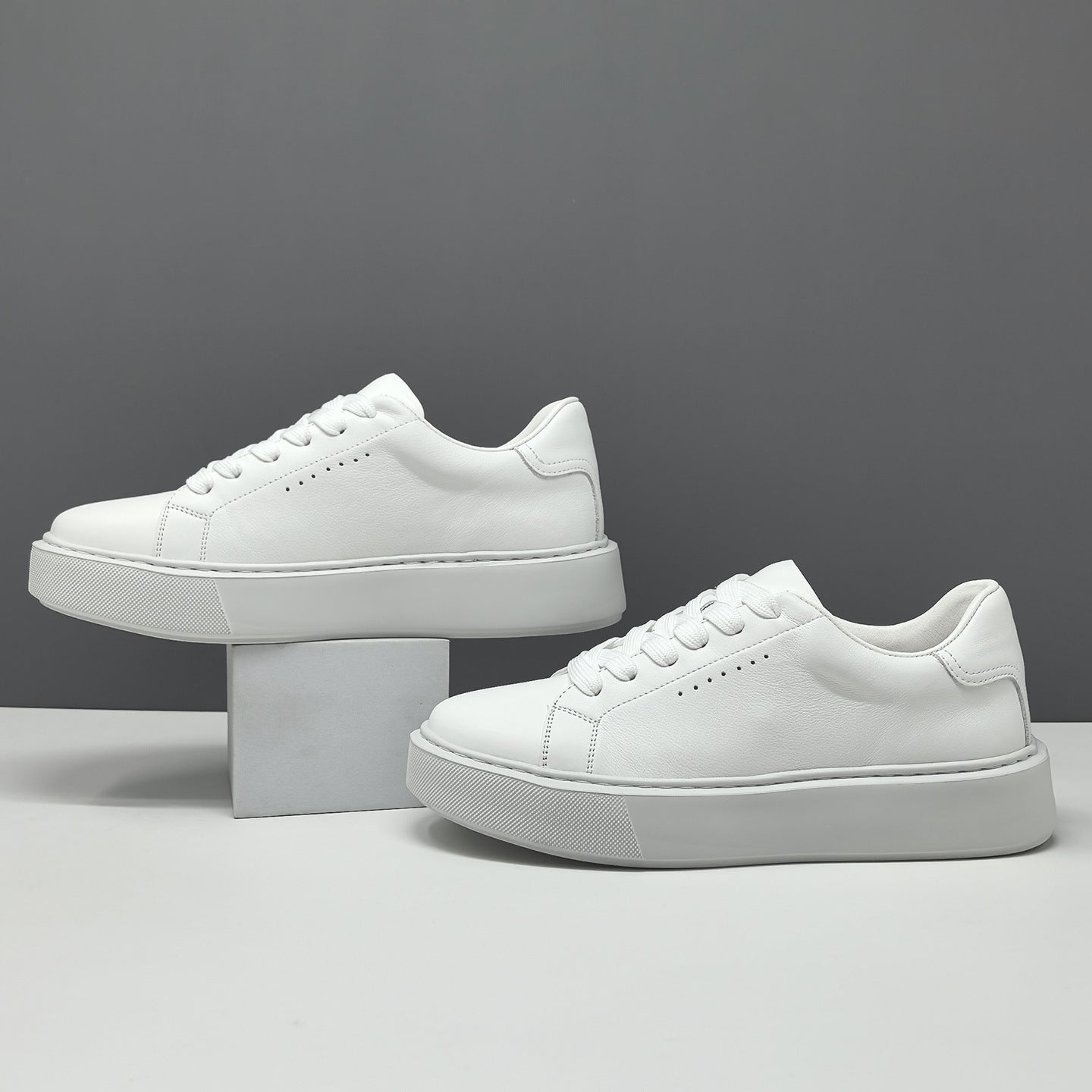 Men's Minimalist Plain Leather Breathable Skate Shoes-RAIIFY