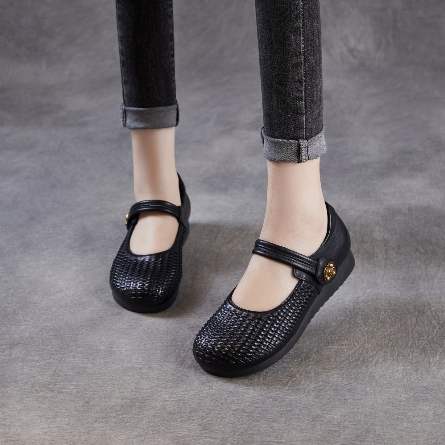 Women's Retro Quilted Leather Casual Mary Jane Shoes