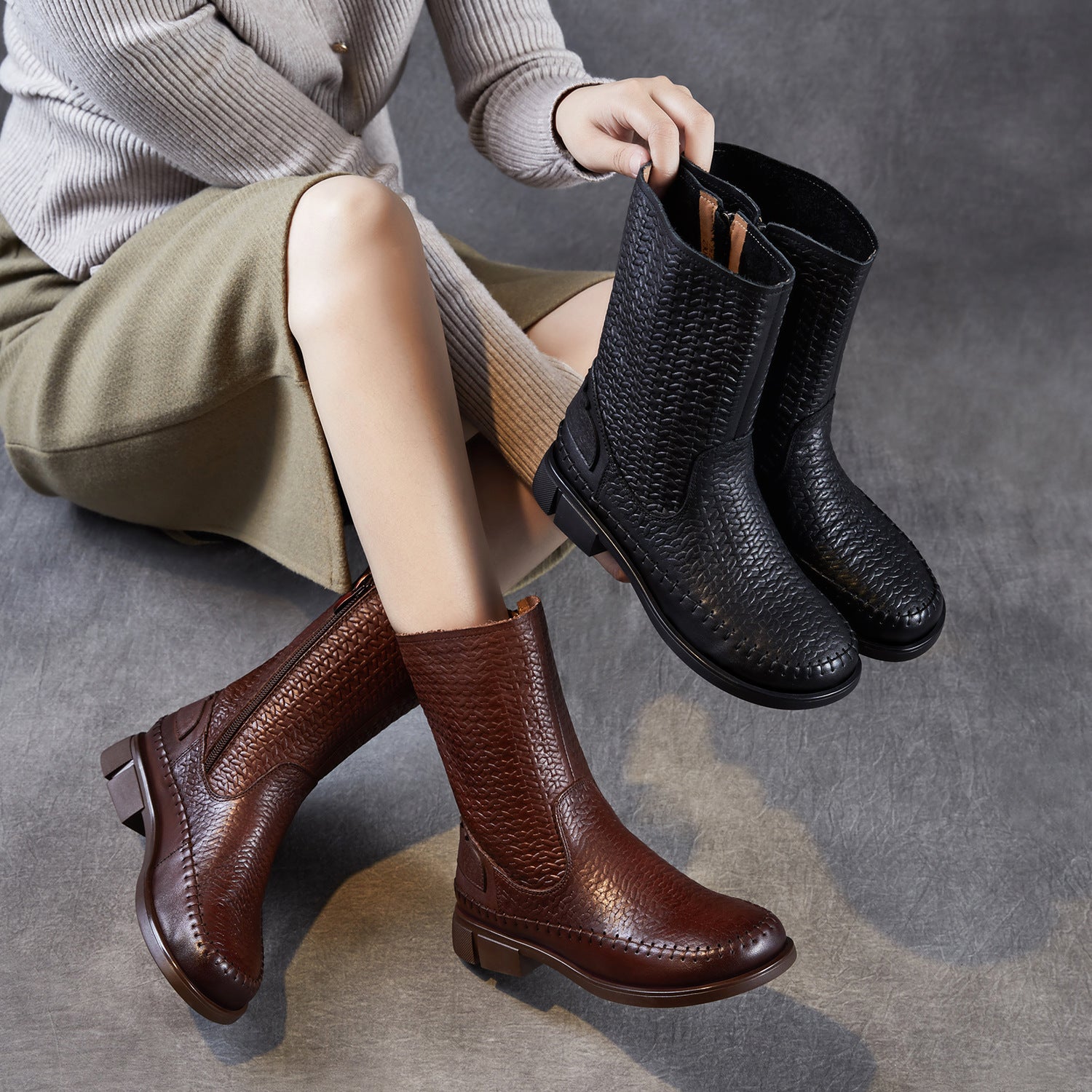 Women's Vintage Woven Embossing Leather Mid-Calf Boots-RAIIFY