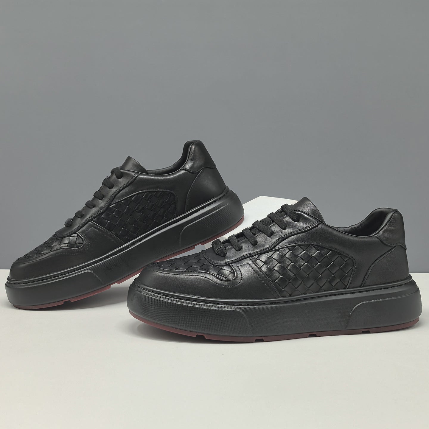 Men's Plain Black Plaited Leather Flat Casual Shoes-RAIIFY