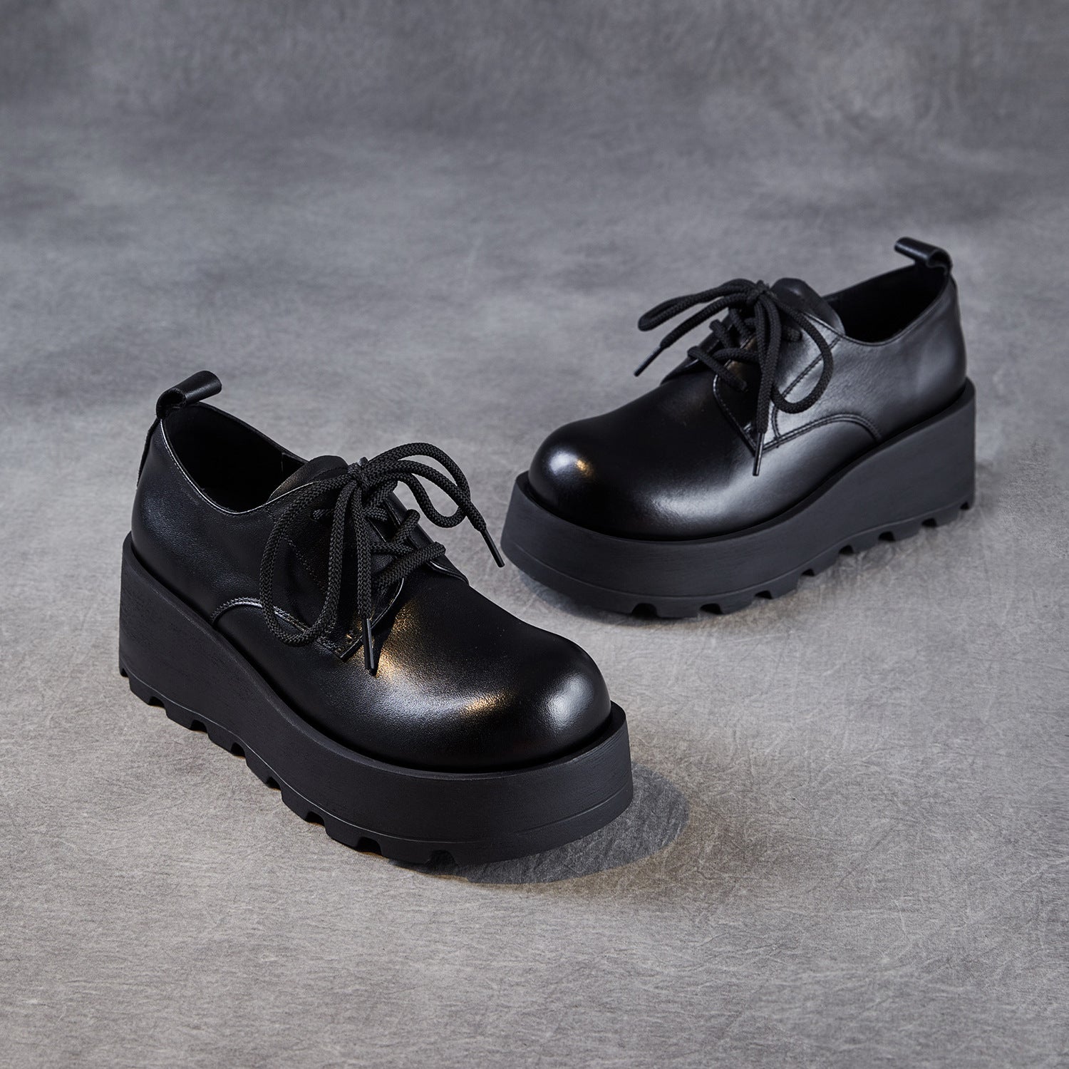 Women's Vintage Leather Platform Lug Sole Casual Shoes-RAIIFY