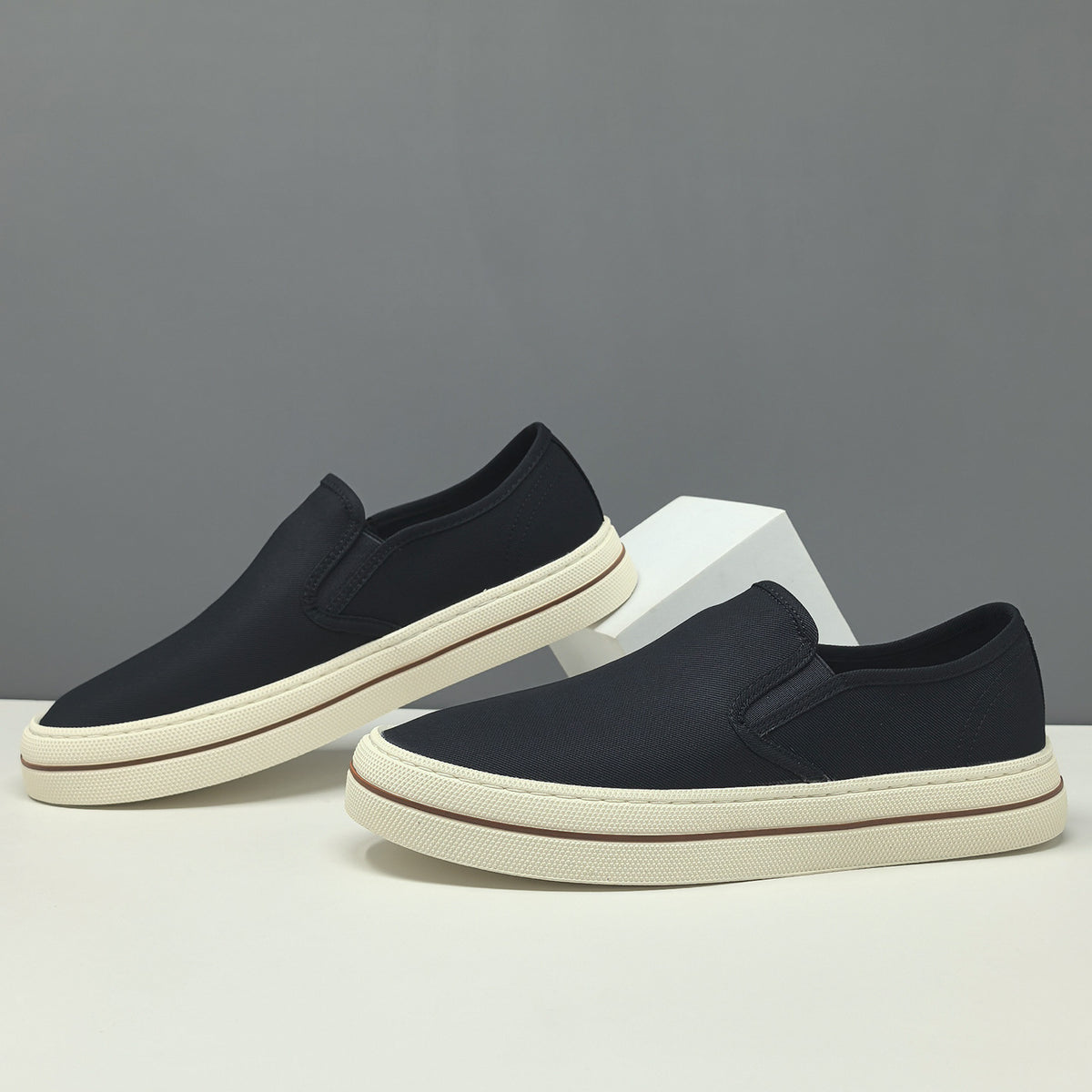 Men's Minimalist Breathable Canvas Flat Casual Loafers-RAIIFY