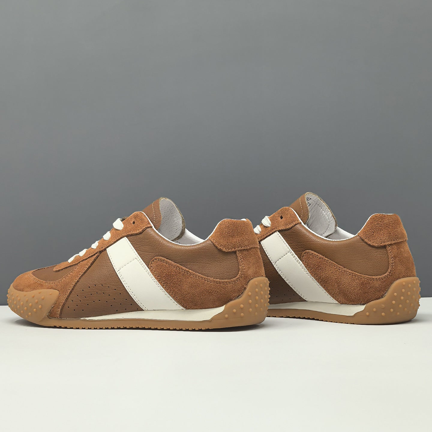 Men's Fashion Quilted Suede Flat Casual Sneakers-RAIIFY