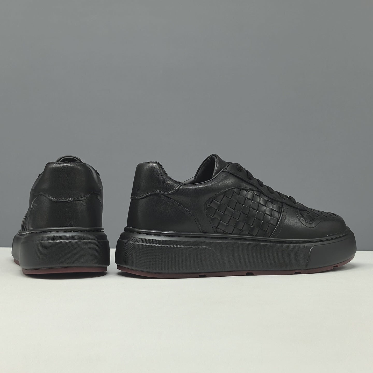Men's Plain Black Plaited Leather Flat Casual Shoes-RAIIFY