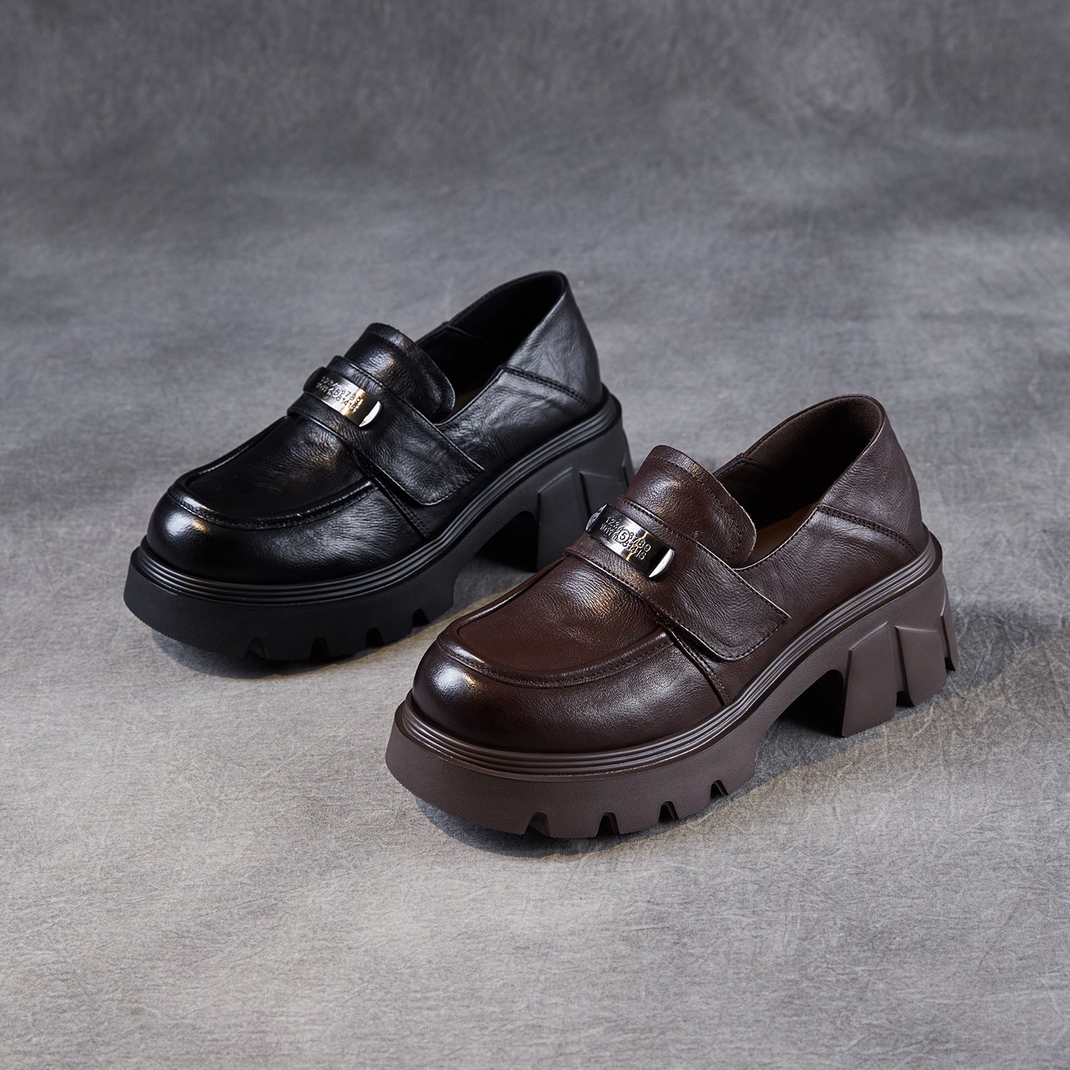 Women's Vintage Leather Metal Buckle Platform Loafers-RAIIFY